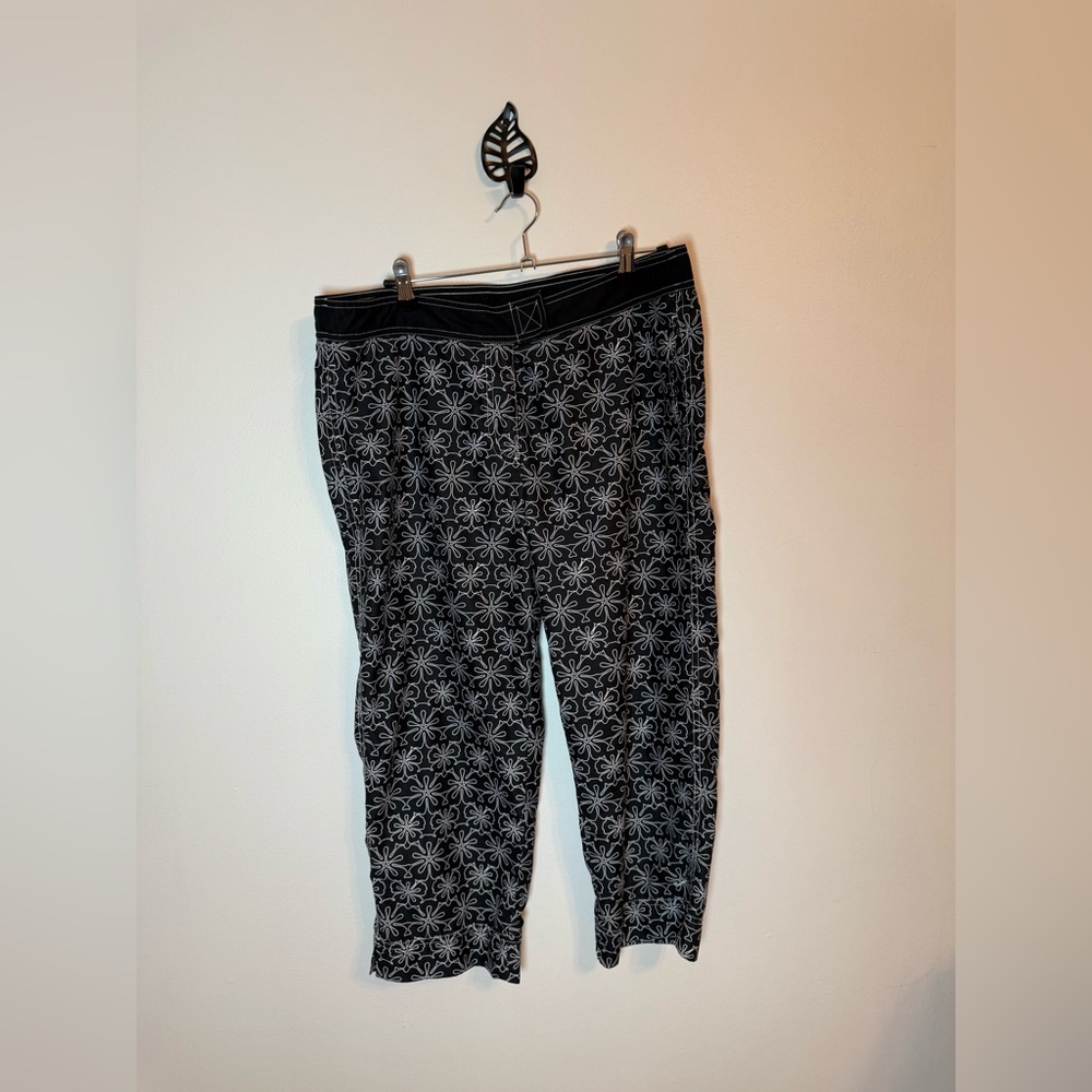 Nike Black and White Floral‎ Joggers